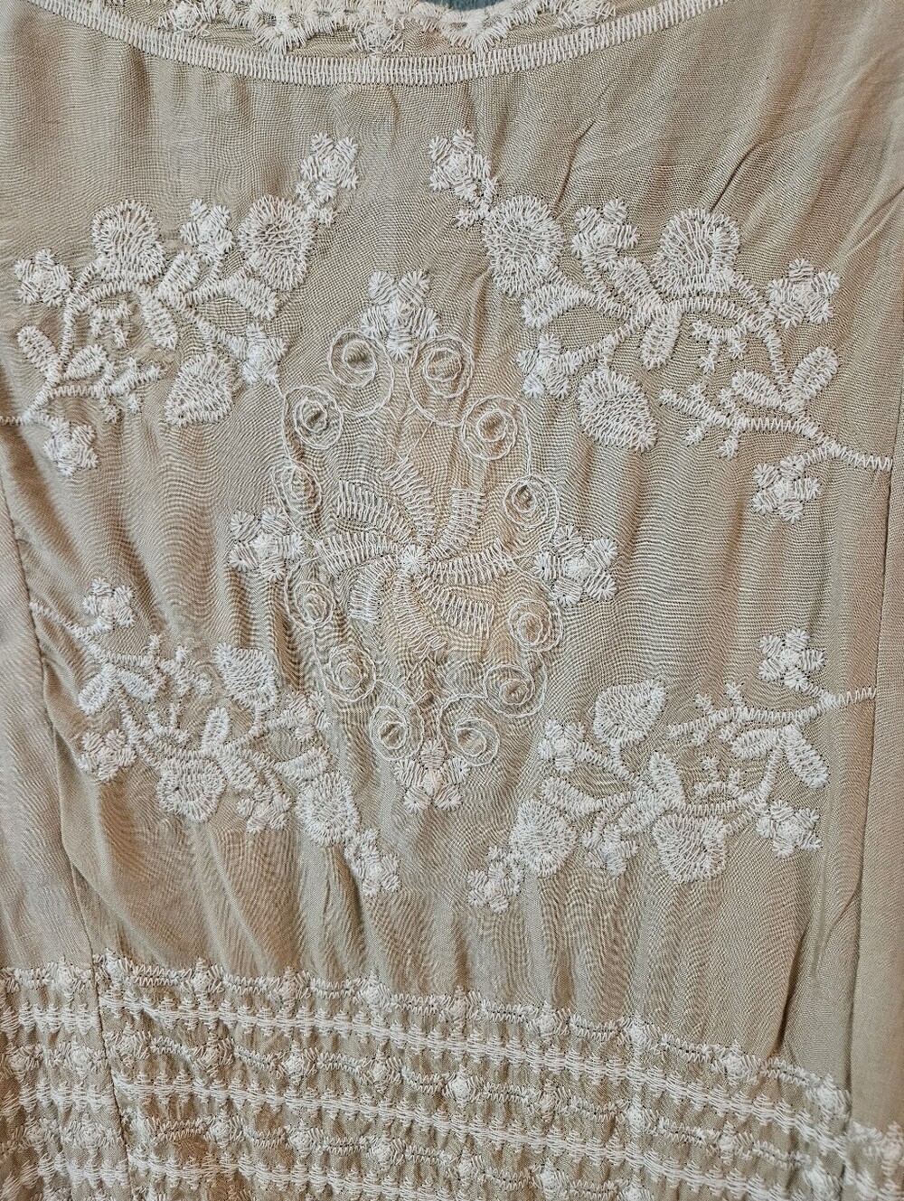 Solitaire Beige Lace-Trimmed Embroidered Open Kimono Size M - Picture 7 of 7